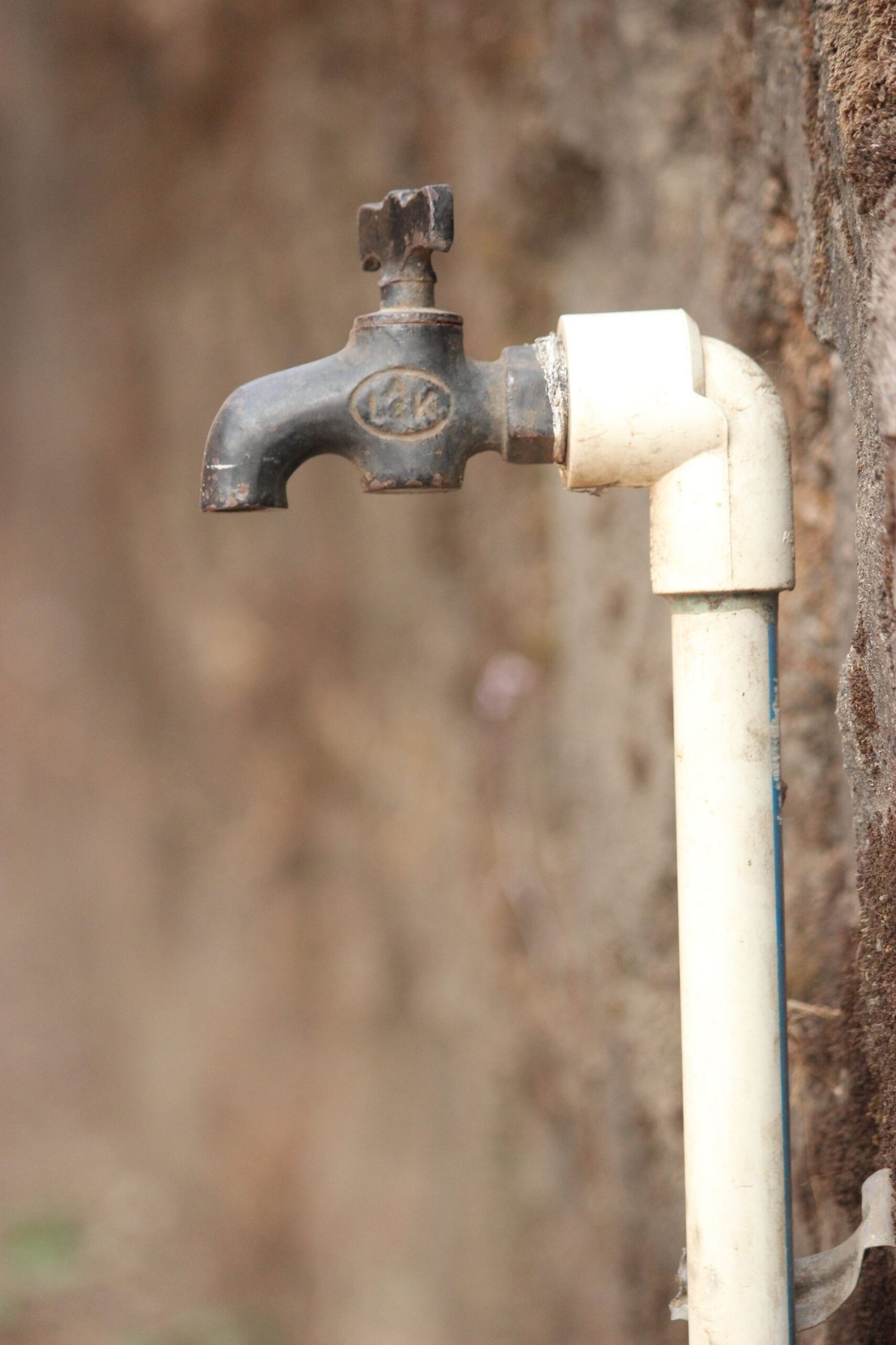 Hyderabad Booked 20,000+ Water Tankers Today — Here’s Why That Number Keeps Climbing